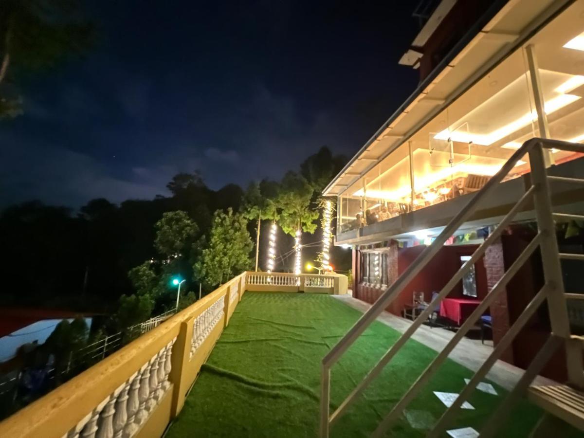 Mount Everest Hotel & Resort Nagarkot Εξωτερικό φωτογραφία